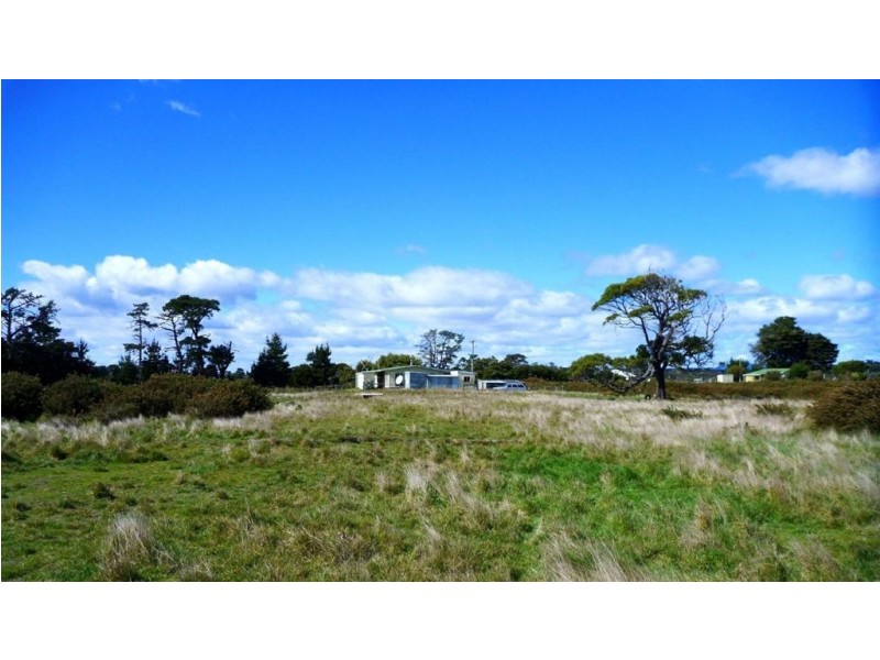 56 New Road, Kelso TAS 7270
