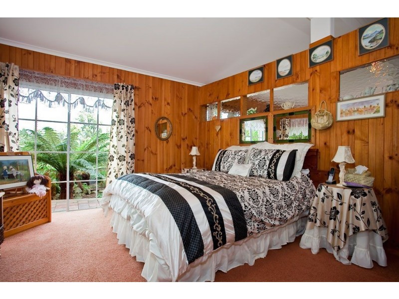 16 Calverts Lane, Gravelly Beach TAS 7276