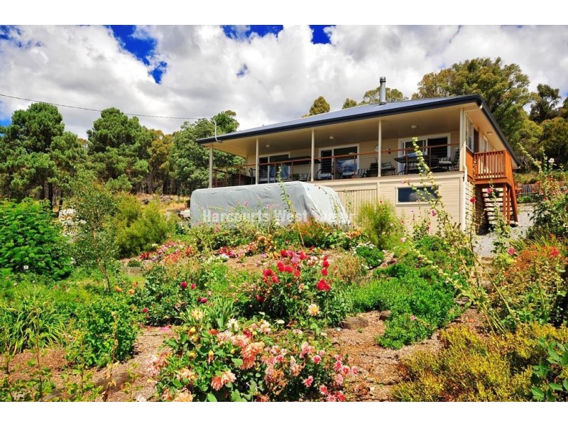 11 Bolton Street, Beaconsfield TAS 7270