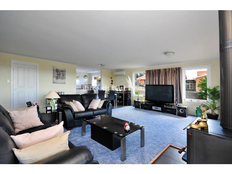 11 Bolton Street, Beaconsfield TAS 7270