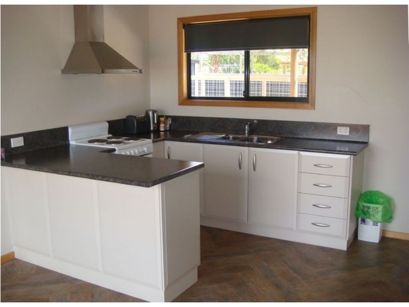 12 Adley Court, Beauty Point TAS 7270