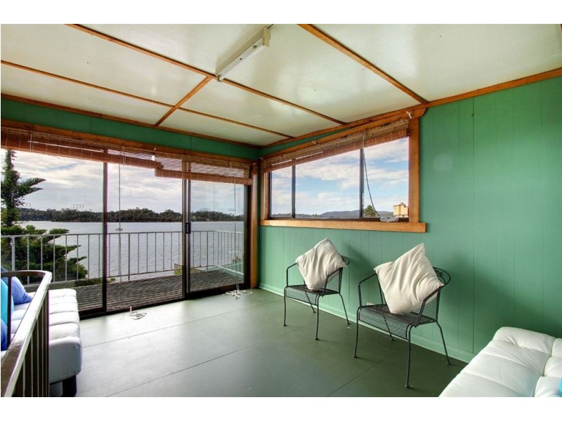 10 Eton Street, Beauty Point TAS 7270