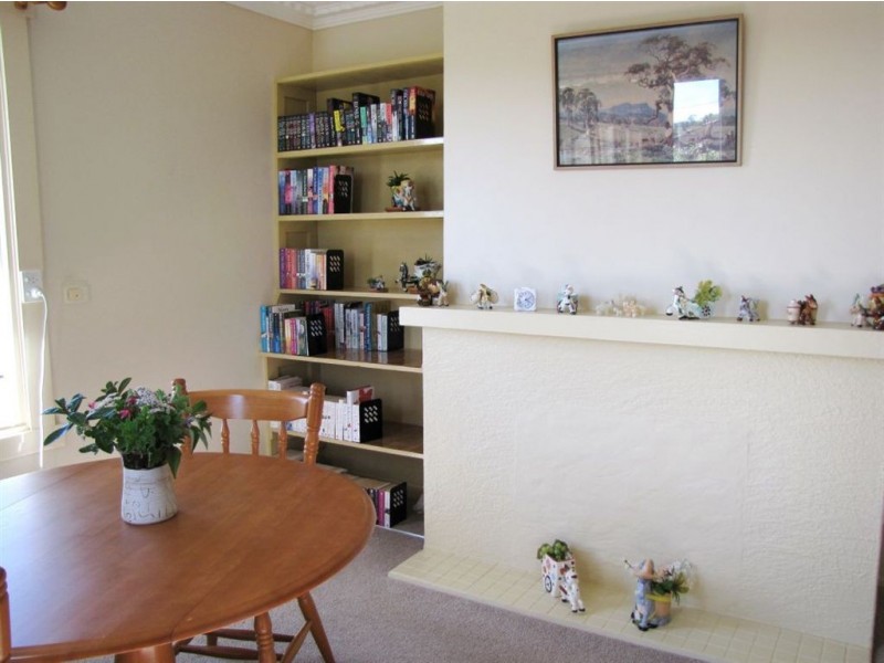 13 Garrett Street, Beauty Point TAS 7270