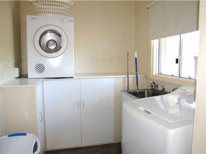 13 Garrett Street, Beauty Point TAS 7270