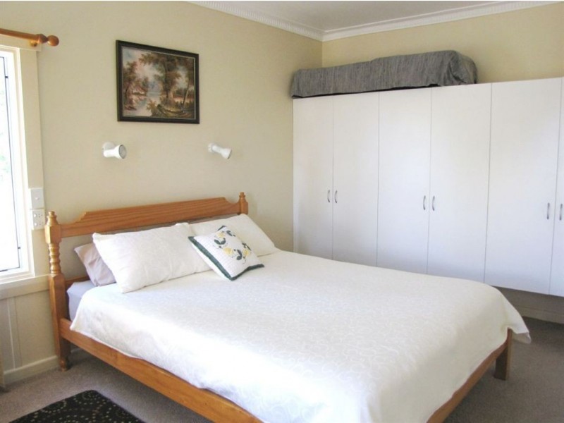 13 Garrett Street, Beauty Point TAS 7270