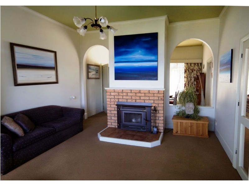 148 Flinders Street, Beauty Point TAS 7270