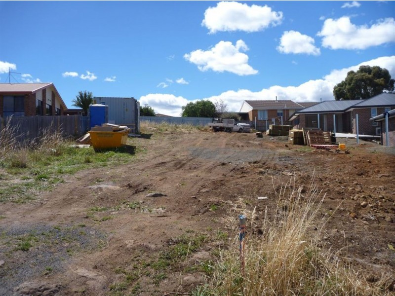 9 Pearce Street, Summerhill TAS 7250