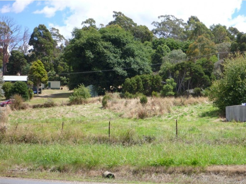 8/7-9 Flinders Street, Beauty Point TAS 7270
