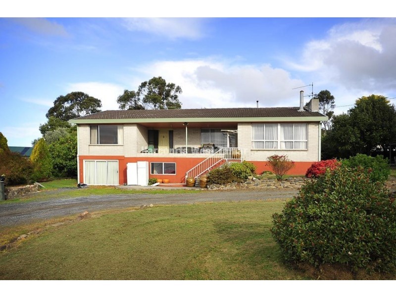 37 Crowther Street, Beaconsfield TAS 7270