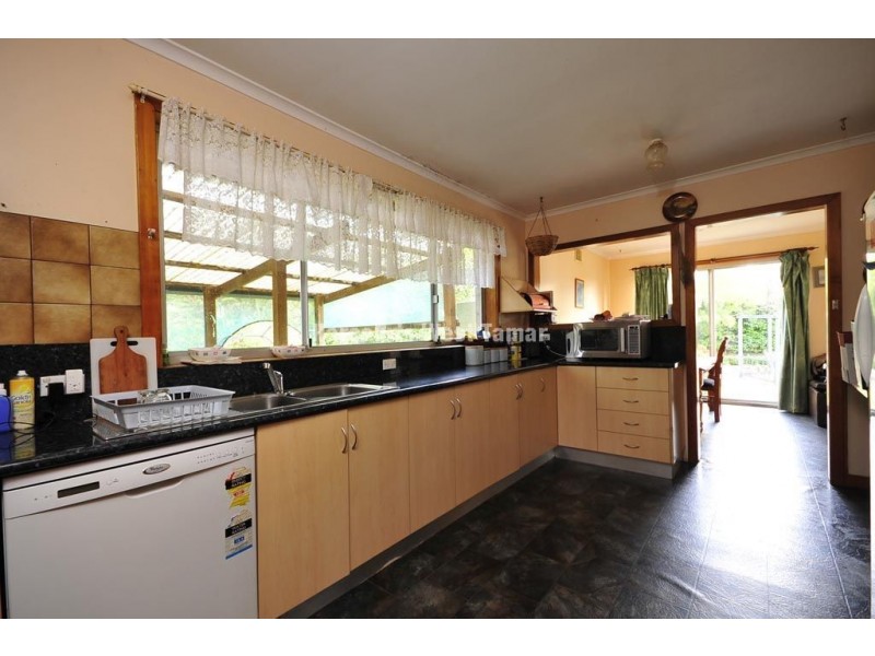 37 Crowther Street, Beaconsfield TAS 7270