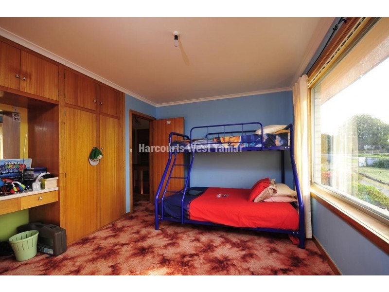 37 Crowther Street, Beaconsfield TAS 7270