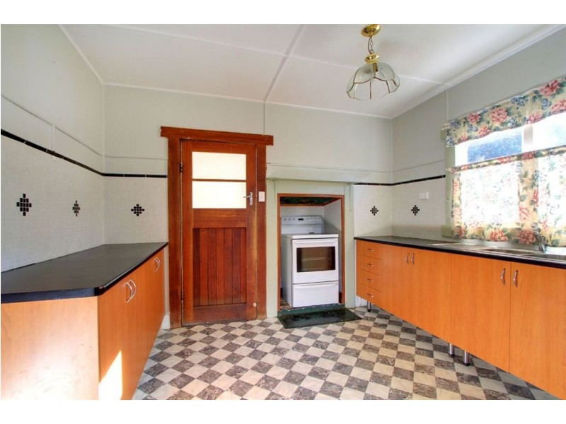 3 Robert Street, Beauty Point TAS 7270