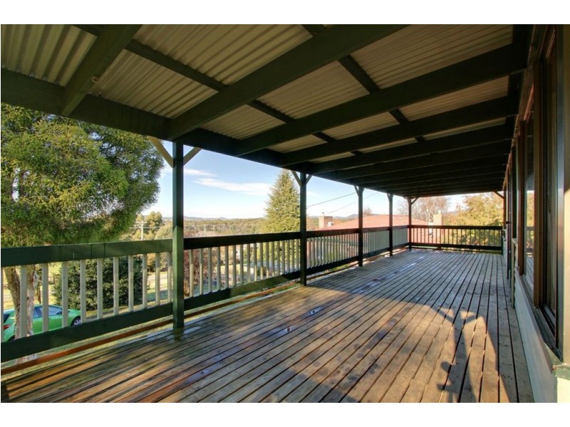 3 Robert Street, Beauty Point TAS 7270