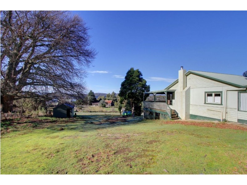 3 Robert Street, Beauty Point TAS 7270
