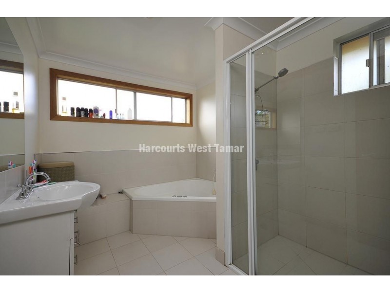 37 Crowther Street, Beaconsfield TAS 7270