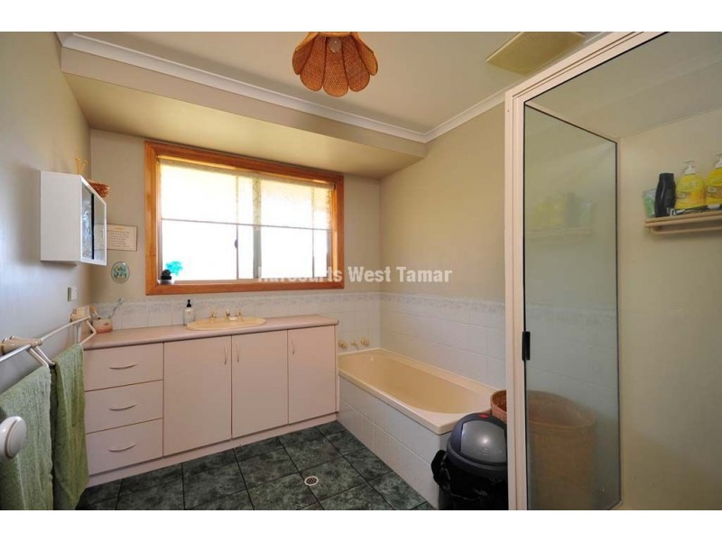 69 Freshwater Point Road, Legana TAS 7277