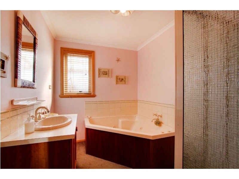 71 Freshwater Point Road, Legana TAS 7277