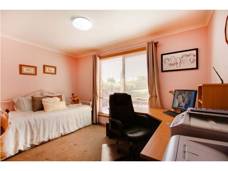 71 Freshwater Point Road, Legana TAS 7277