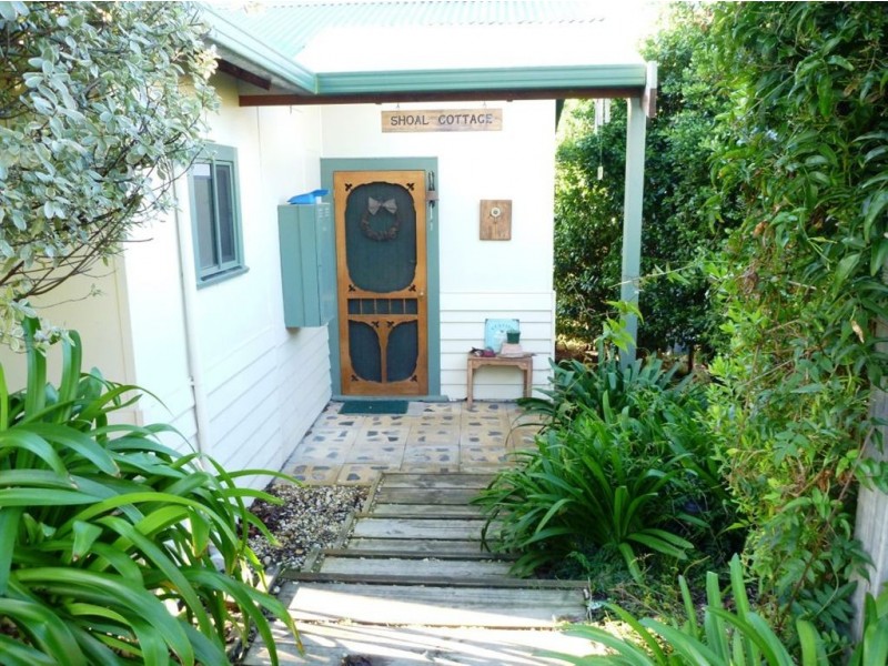 15 Beach Crescent, Greens Beach TAS 7270