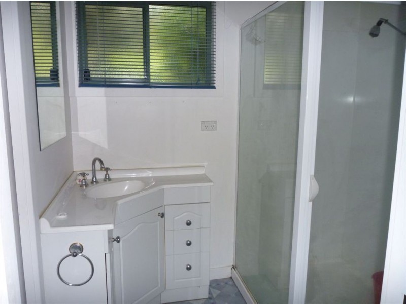 15 Beach Crescent, Greens Beach TAS 7270