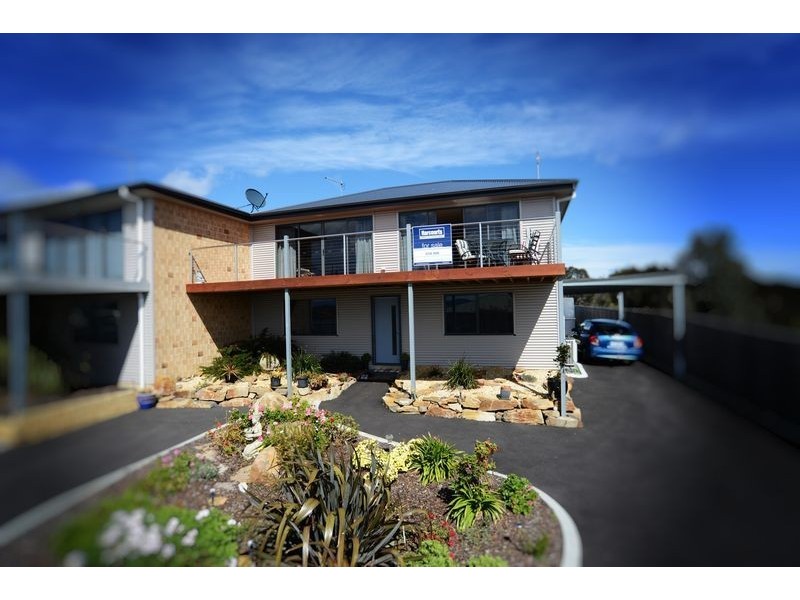 2/11A Pars Road, Greens Beach TAS 7270