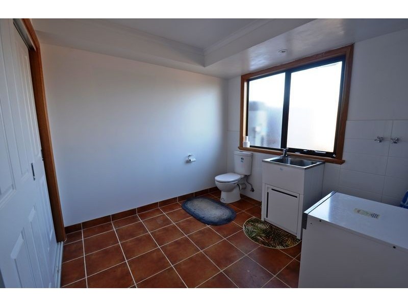 2/11A Pars Road, Greens Beach TAS 7270