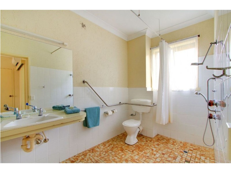 1/23-27 Elouera Street, Riverside TAS 7250