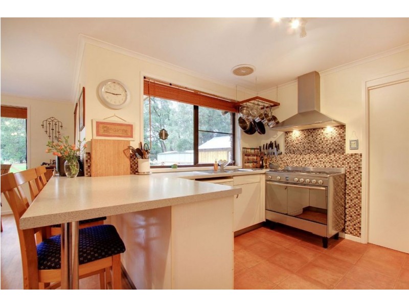 2/145 Paper Beach Road, Swan Point TAS 7275