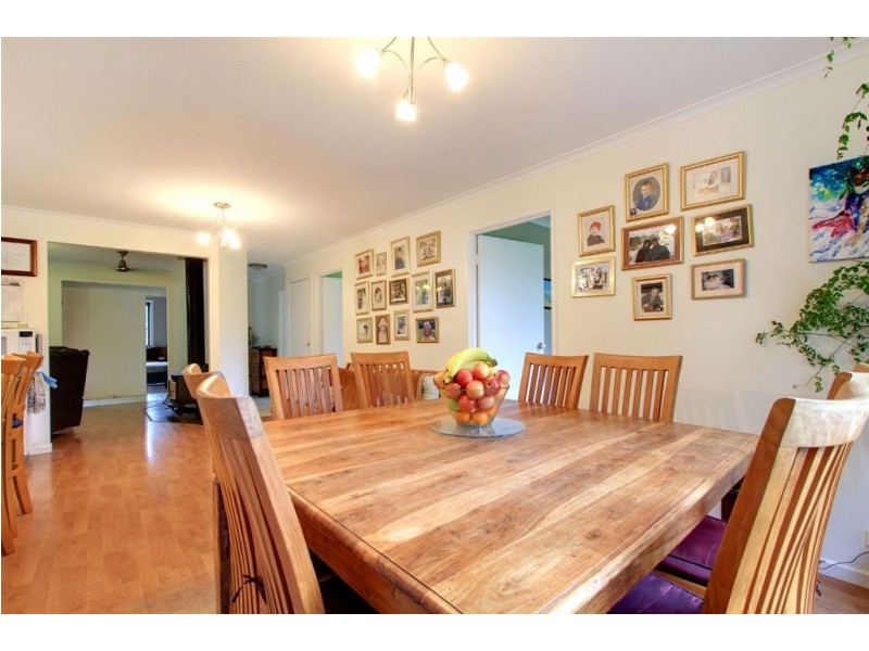 2/145 Paper Beach Road, Swan Point TAS 7275