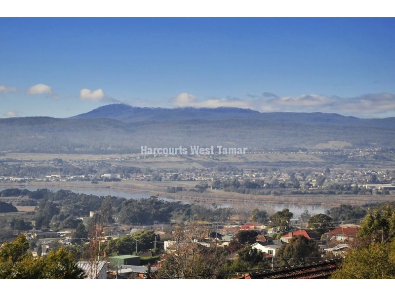 17 Balmoral Ave, Riverside TAS 7250