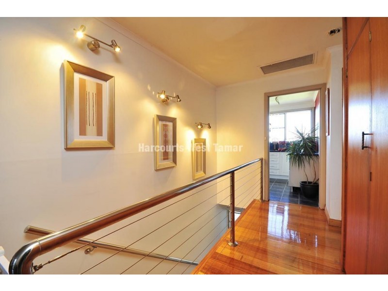 17 Balmoral Ave, Riverside TAS 7250