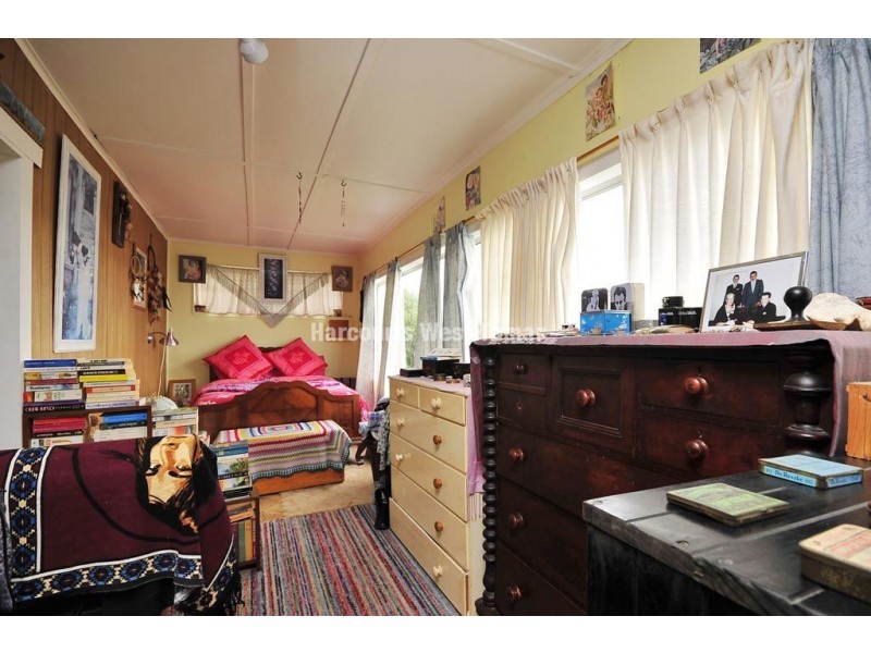 23 Esplanade, Beauty Point TAS 7270