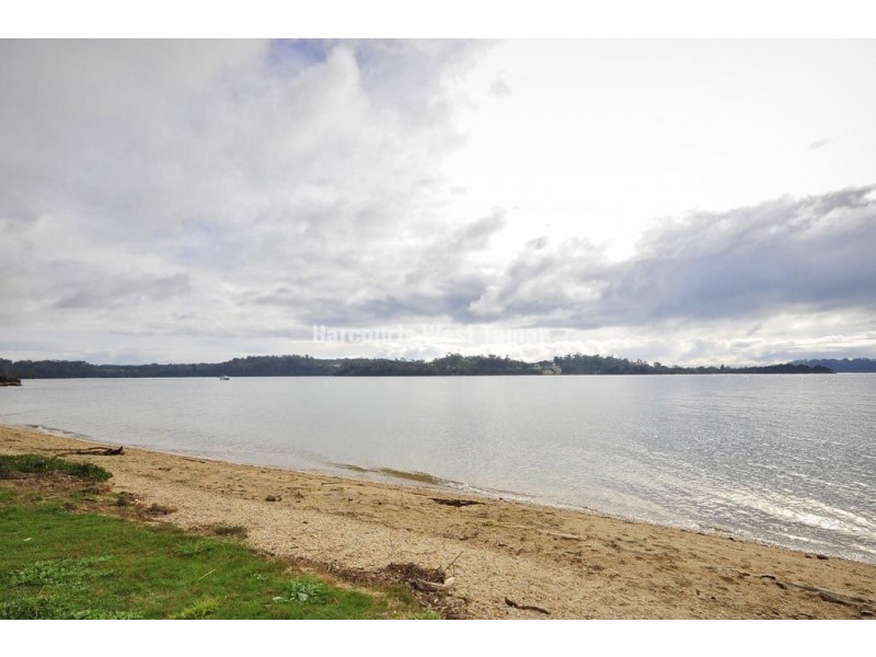 23 Esplanade, Beauty Point TAS 7270