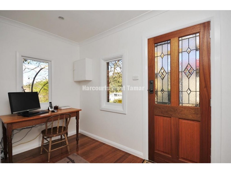 14 Veulalee Avenue, Trevallyn TAS 7250