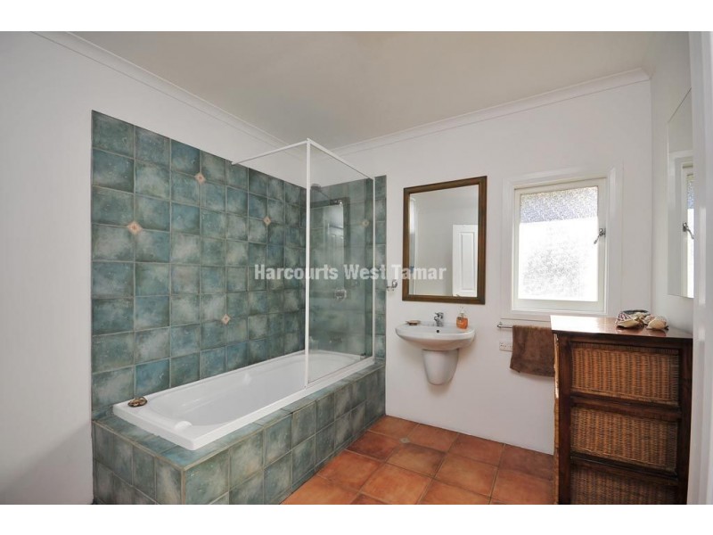 14 Veulalee Avenue, Trevallyn TAS 7250