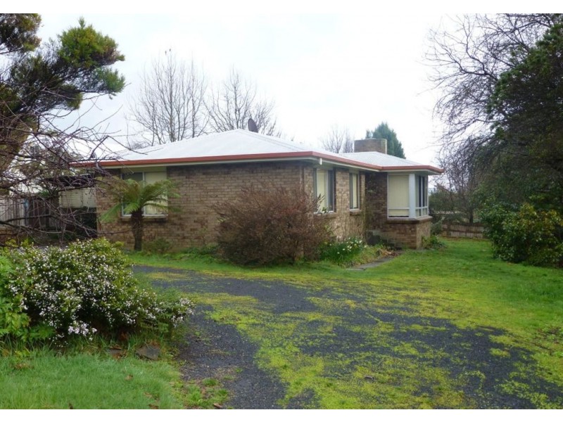 36 Grubb Street, Beaconsfield TAS 7270