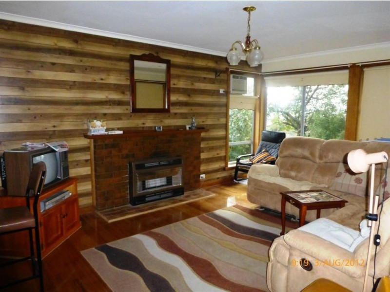 36 Grubb Street, Beaconsfield TAS 7270