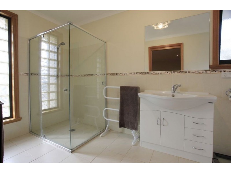 9 Lauren Court, Exeter TAS 7275