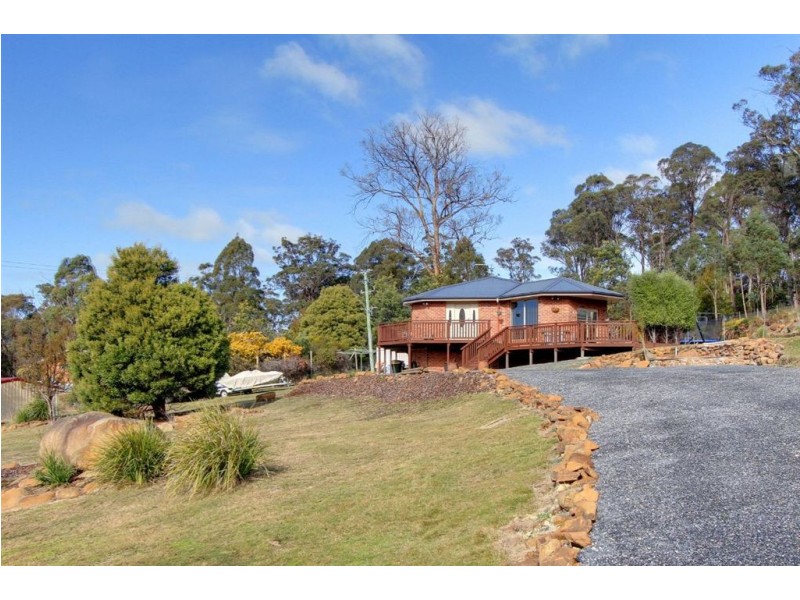 50 Pleasant Hills Drive, Grindelwald TAS 7277