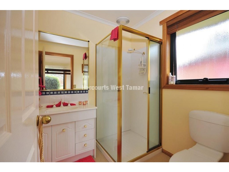 5 Atkinsons Rd, Grindelwald TAS 7277