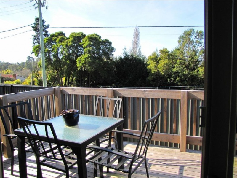 2/1 Beaton Street, Exeter TAS 7275