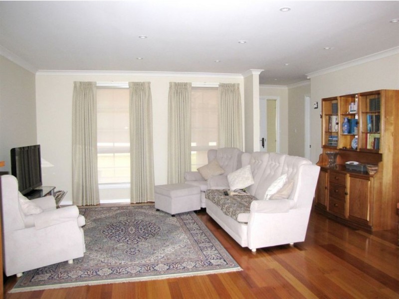 2/1 Beaton Street, Exeter TAS 7275