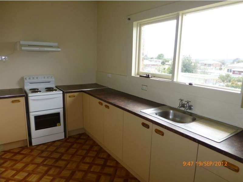 2 Cornwall Street, Beaconsfield TAS 7270