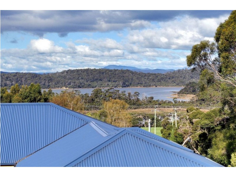 10a Bowen Street, Beauty Point TAS 7270