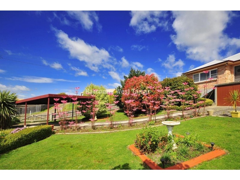 54 High Street, Beaconsfield TAS 7270