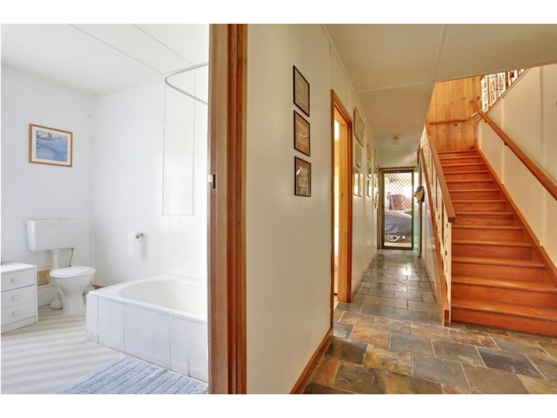 16-18 Margaret Street, Beaconsfield TAS 7270