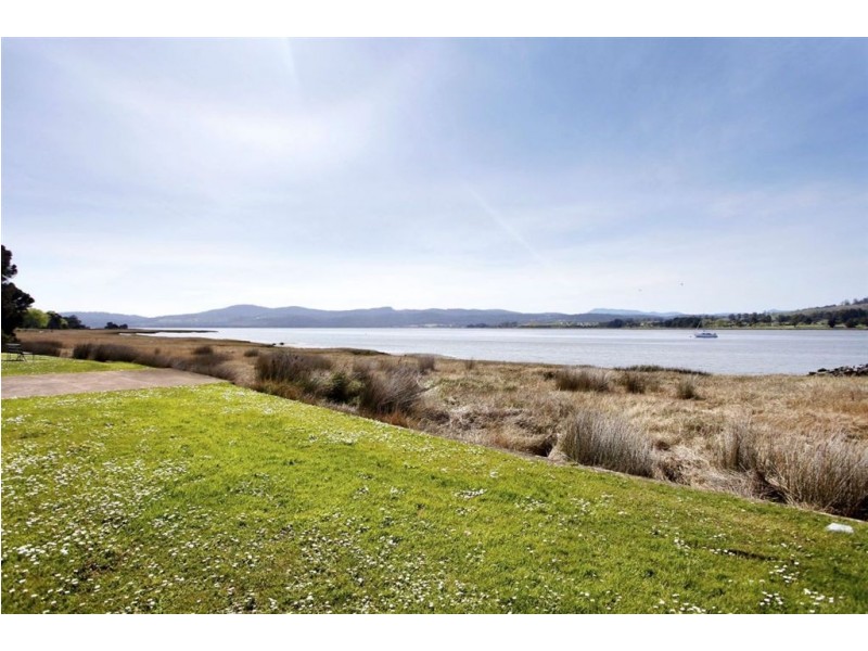 283 Gravelly Beach Road, Gravelly Beach TAS 7276