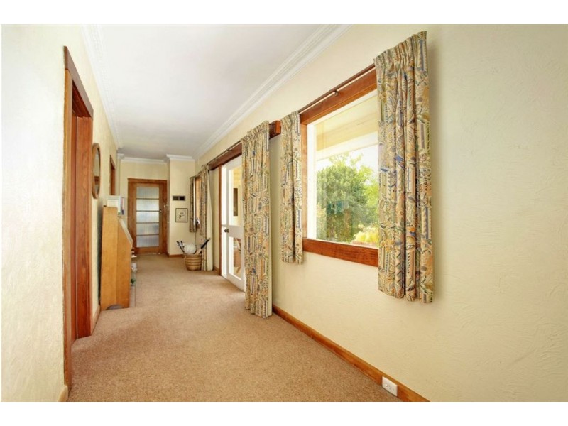 29 Gravelly Beach Road, Blackwall TAS 7275