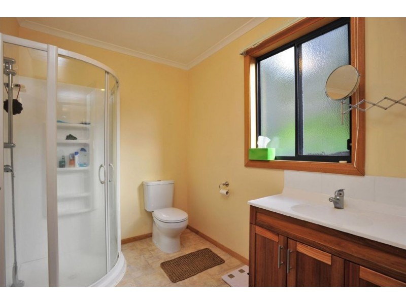425 Rosevears Drive, Lanena TAS 7275