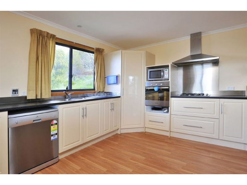 425 Rosevears Drive, Lanena TAS 7275